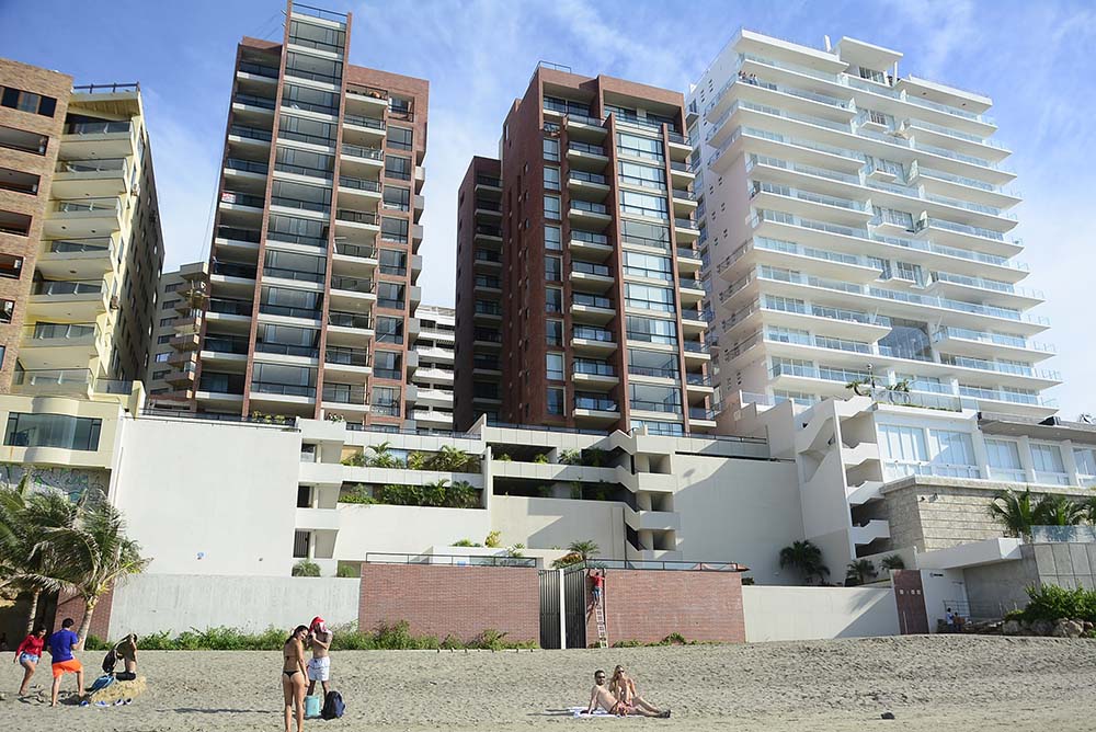 SECTOR HOTELERO EN MANTA